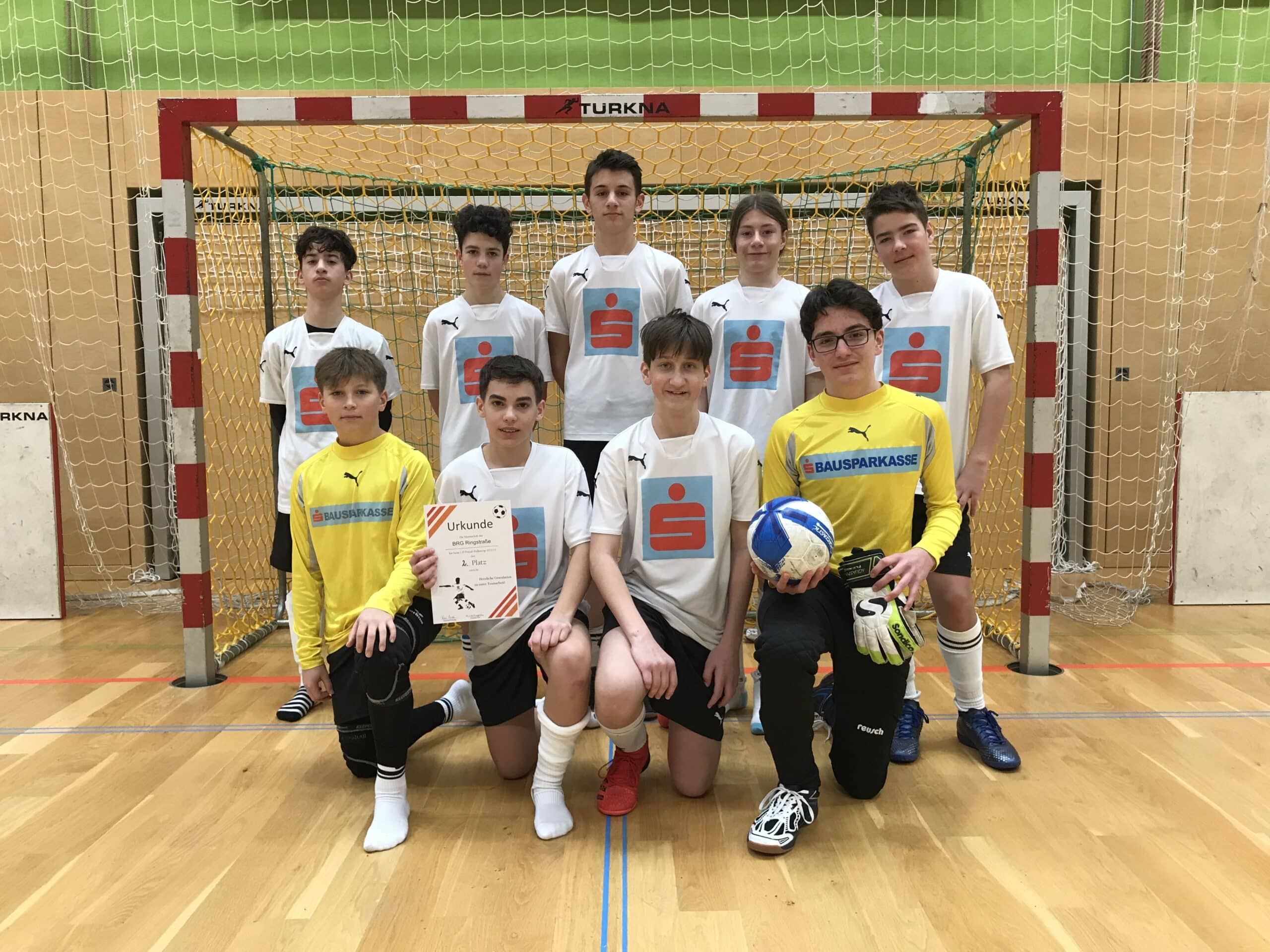 Mehr über den Artikel erfahren U15 Futsal-Bezirksmeisterschaft