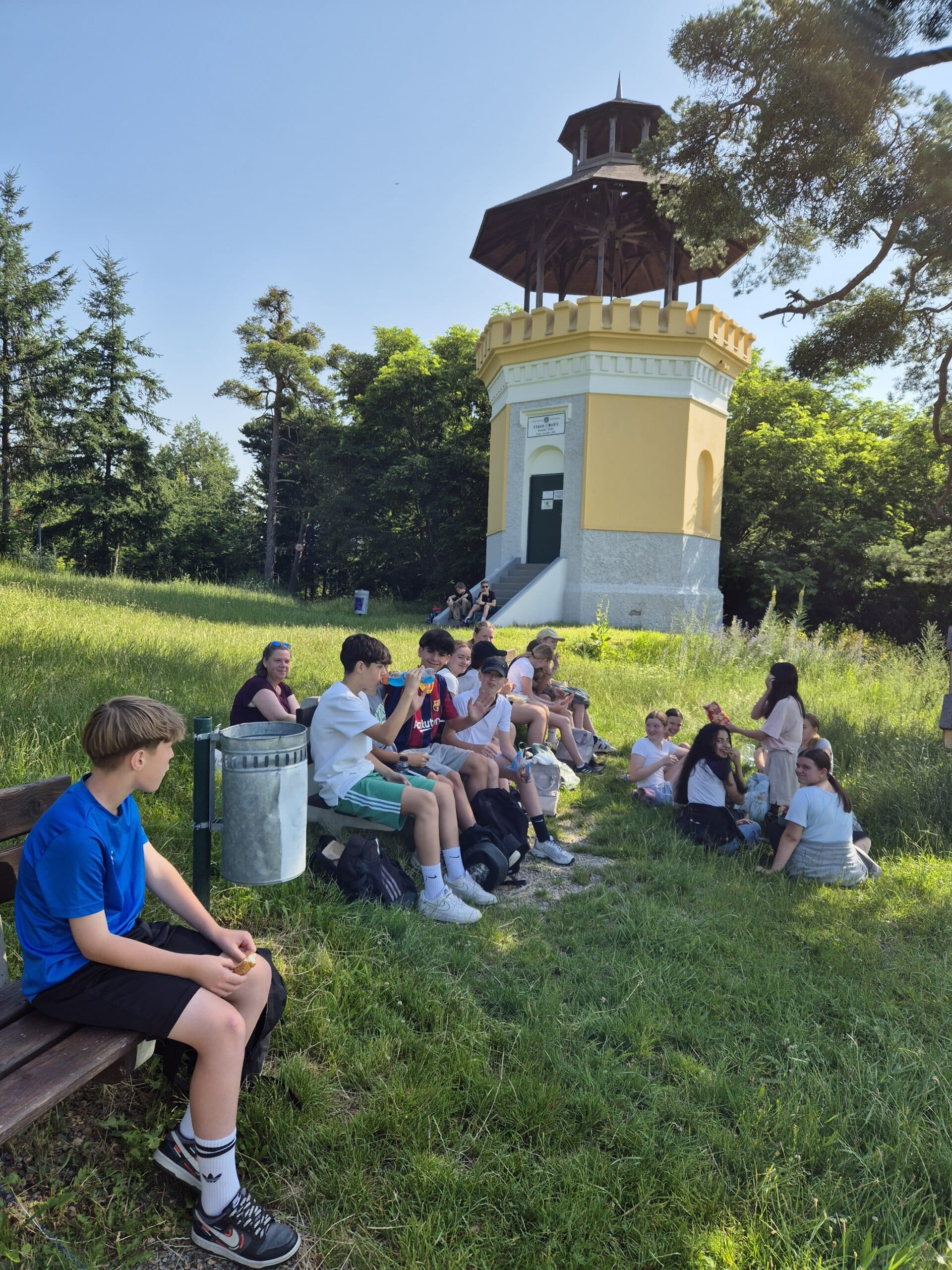 Mehr über den Artikel erfahren Wandertag der 2c-Klasse